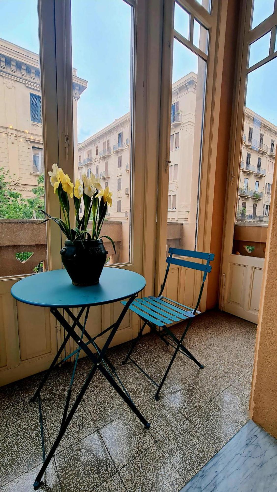 Maisonnouveau Палермо Экстерьер фото